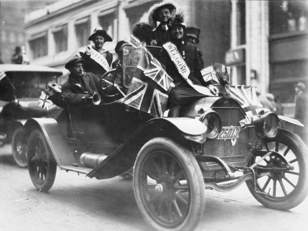 1918 - Armistice Day celebrations