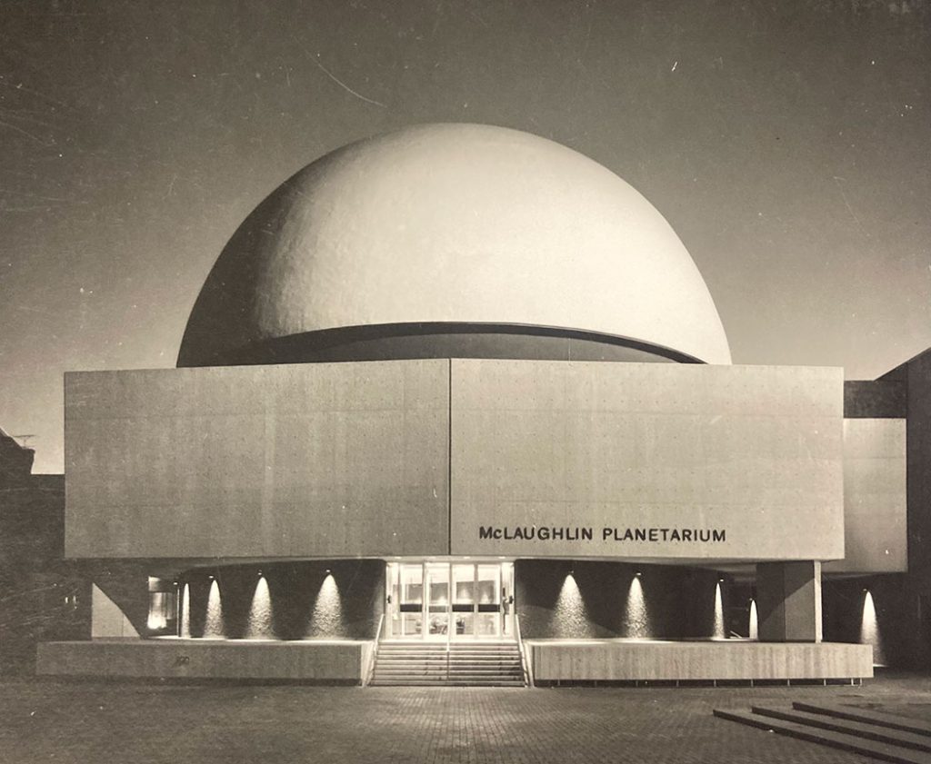 1969 – The front entrance to the McLaughlin Planetarium at 90 Queens Park. The planetarium was established in 1968 with funding from Colonel R. Samuel McLaughlin